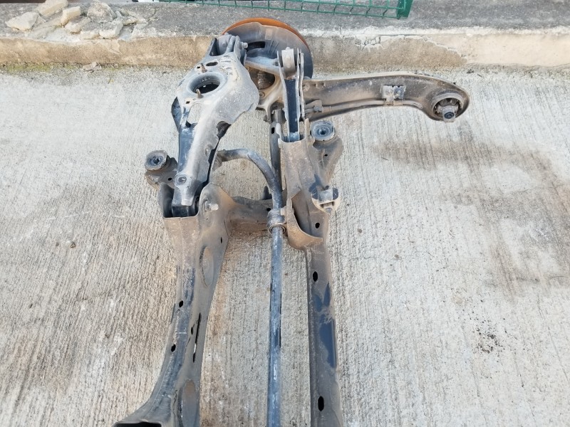 Recambio de puente trasero para hyundai tucson klass referencia OEM IAM 55405N9050  