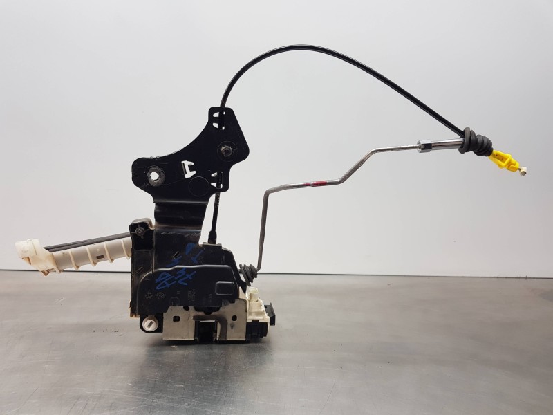 Recambio de cerradura puerta trasera derecha para jeep gr. cherokee iv 4x4 referencia OEM IAM 4589922AH P04589922AH 