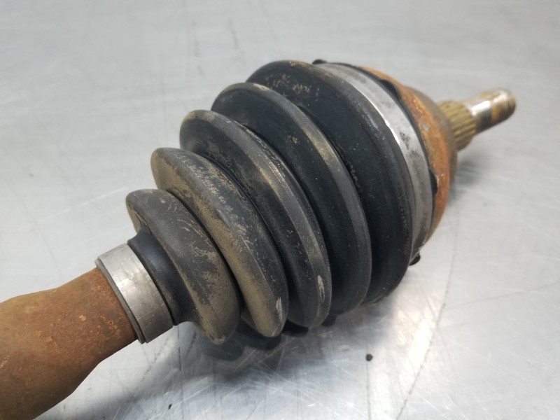 Recambio de transmision delantera derecha para ford kuga (cbs) titanium referencia OEM IAM 2066186 EV6P3B436NB 