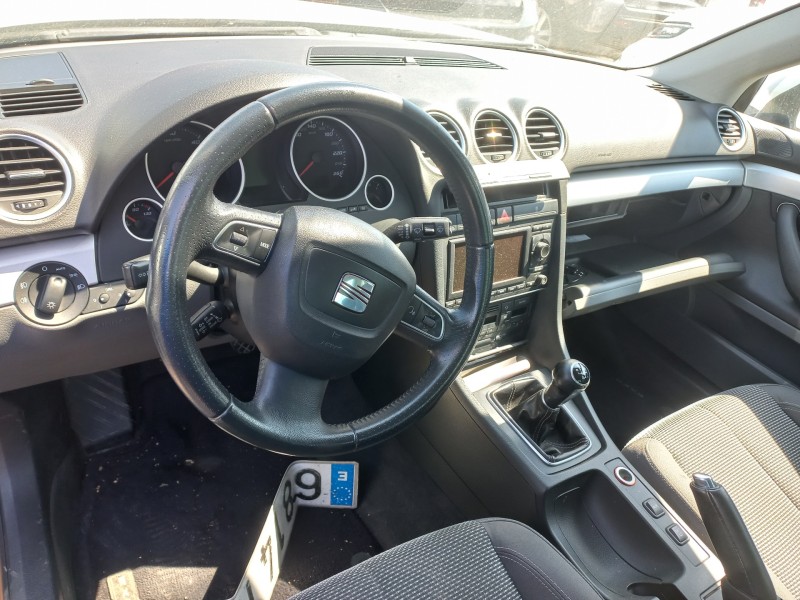 seat exeo berlina (3r2) del año 2013