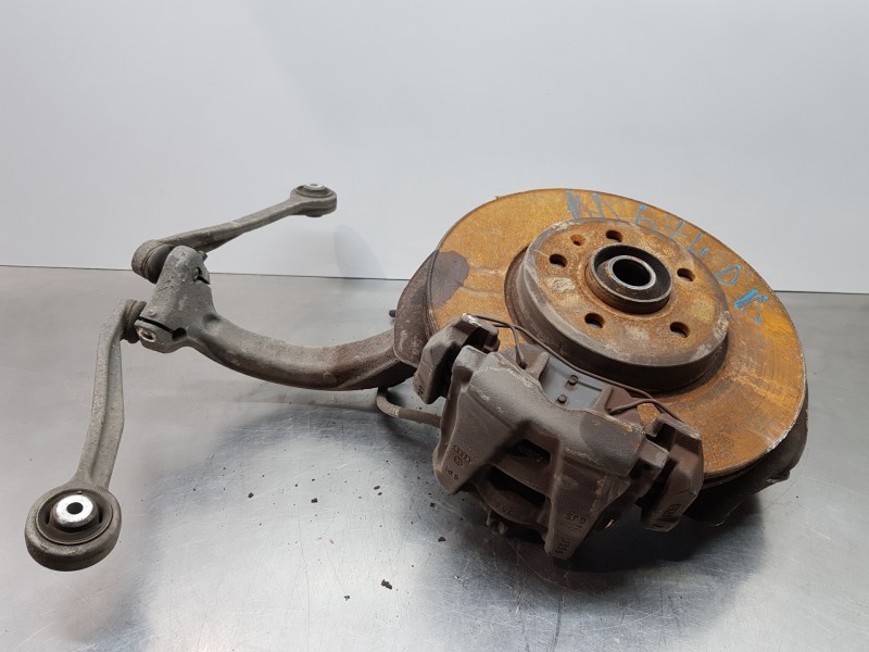 Recambio de mangueta delantera derecha para audi a5 coupe (8t) coupe referencia OEM IAM 8K0407254AB  