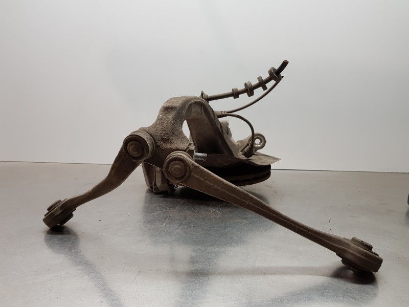 Recambio de mangueta delantera derecha para audi a5 coupe (8t) coupe referencia OEM IAM 8K0407254AB  