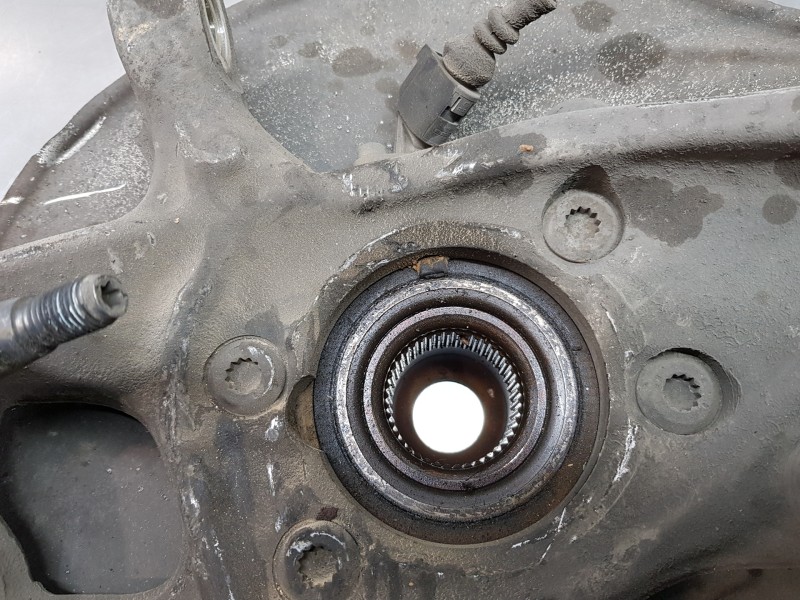 Recambio de mangueta delantera derecha para audi a5 coupe (8t) coupe referencia OEM IAM 8K0407254AB  