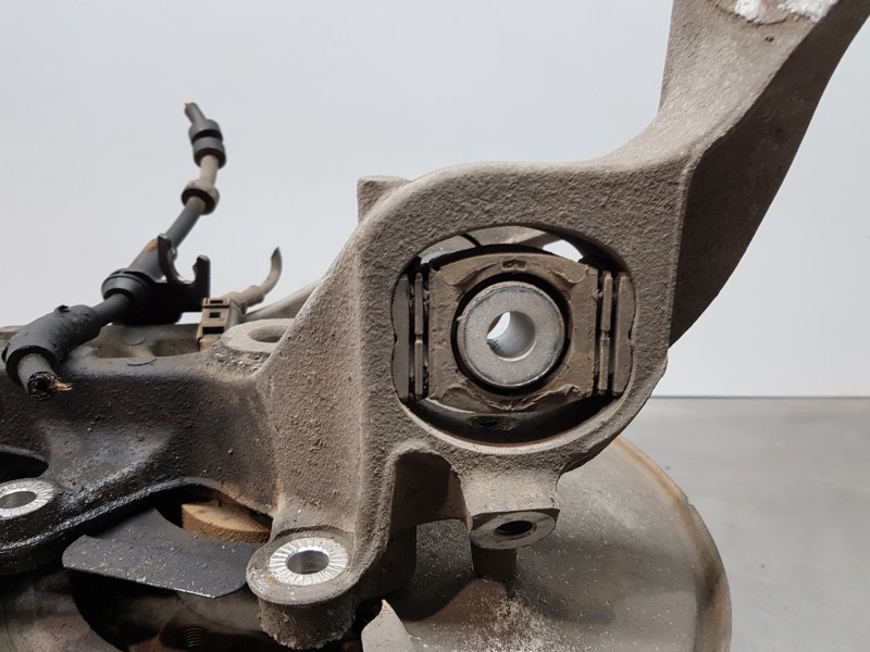 Recambio de mangueta trasera derecha para audi a5 coupe (8t) coupe referencia OEM IAM 8K0505432AP  