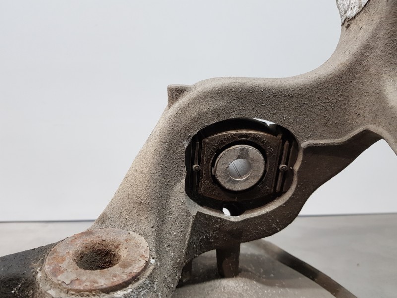 Recambio de mangueta trasera izquierda para audi a5 coupe (8t) coupe referencia OEM IAM 8K0505431AP  