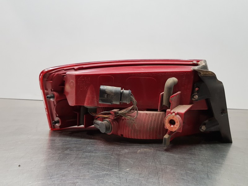 Recambio de piloto trasero derecho para audi a5 coupe (8t) coupe referencia OEM IAM 8T0945096D  