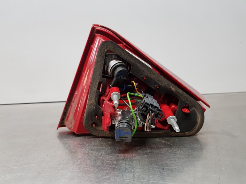 Recambio de piloto trasero izquierdo interior para audi a5 coupe (8t) coupe referencia OEM IAM 8T0945093A  