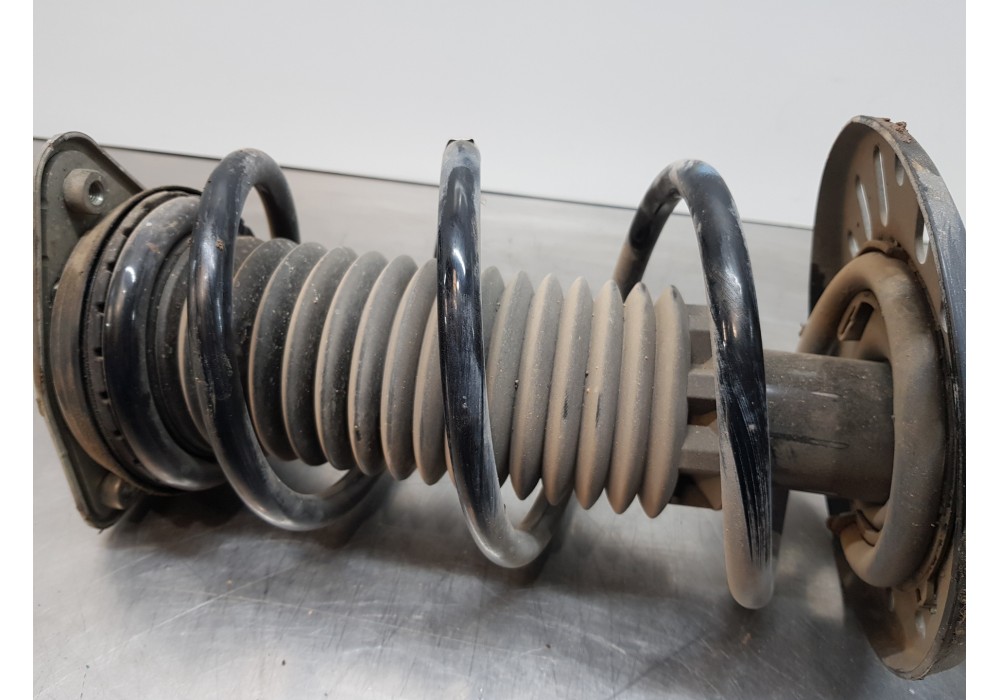 Recambio de amortiguador delantero izquierdo para citroen berlingo talla m referencia OEM IAM 9820363980  