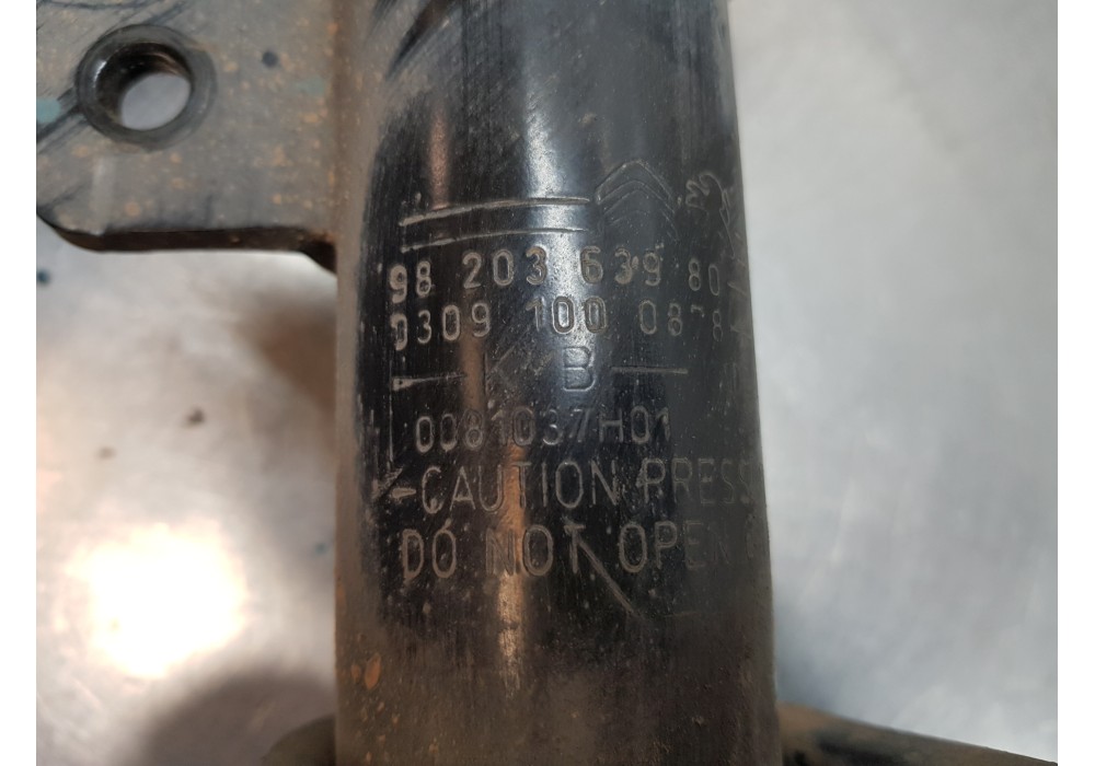 Recambio de amortiguador delantero izquierdo para citroen berlingo talla m referencia OEM IAM 9820363980  