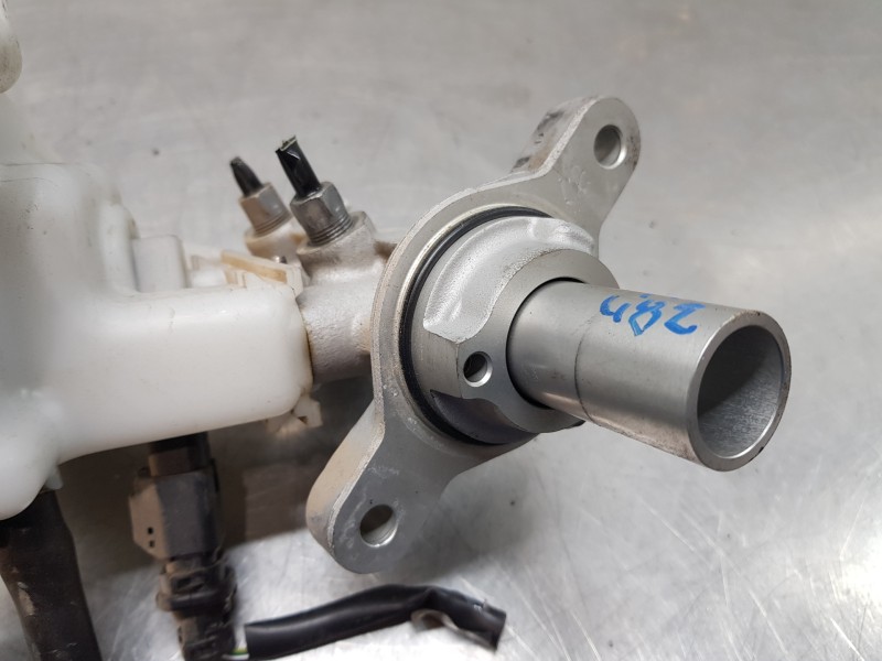 Recambio de bomba freno para citroen berlingo talla m referencia OEM IAM 1638051480 9807687080 