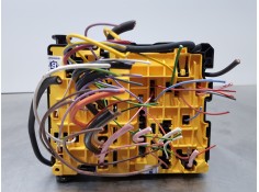 Recambio de caja reles / fusibles para citroen berlingo talla m referencia OEM IAM 9804848580   2