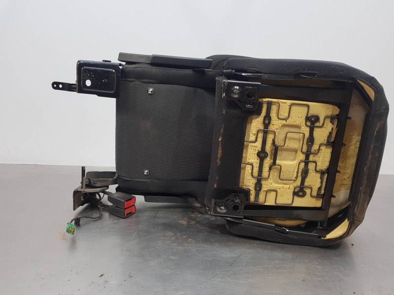 Recambio de asientos trasero derecho para citroen berlingo talla m referencia OEM IAM 9821885580  