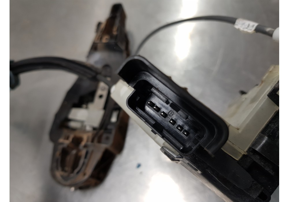 Recambio de cerradura puerta delantera izquierda para citroen berlingo talla m referencia OEM IAM 9816343480 16943580 