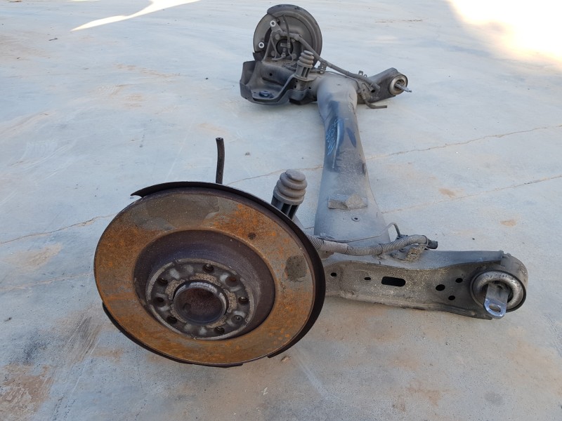 Recambio de puente trasero para citroen c4 grand picasso spacetourer referencia OEM IAM 9833974880   Recambio de puente trasero para citroen c4 grand picasso spacetourer referencia OEM IAM 9833974880