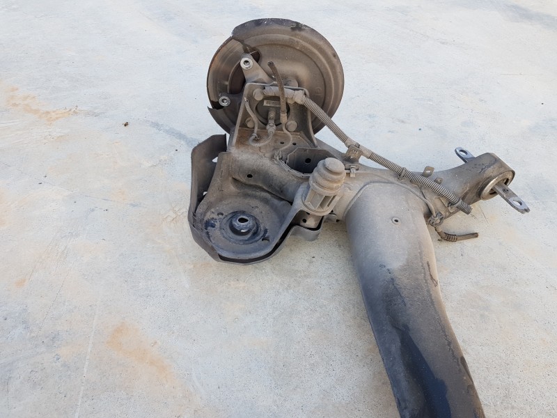 Recambio de puente trasero para citroen c4 grand picasso spacetourer referencia OEM IAM 9833974880   Recambio de puente trasero para citroen c4 grand picasso spacetourer referencia OEM IAM 9833974880