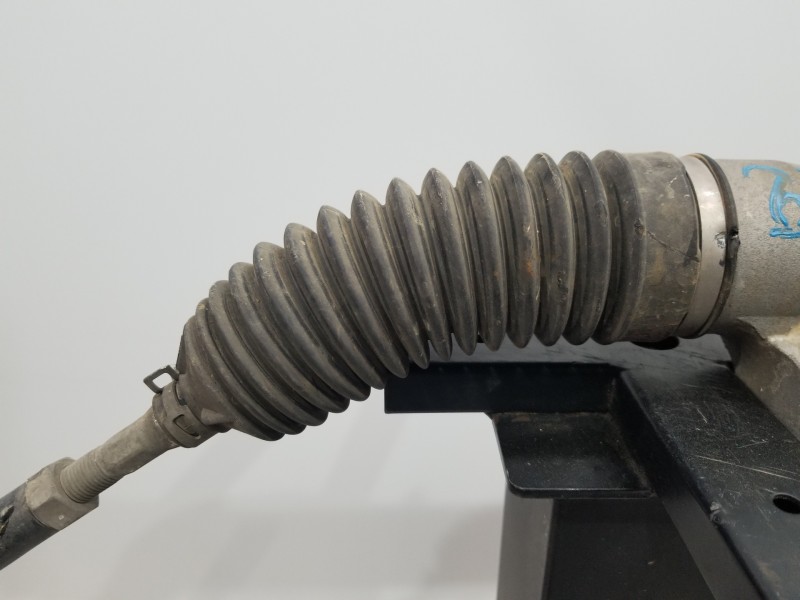 Recambio de cremallera direccion para mazda 3 lim. () style referencia OEM IAM GHT232110E  