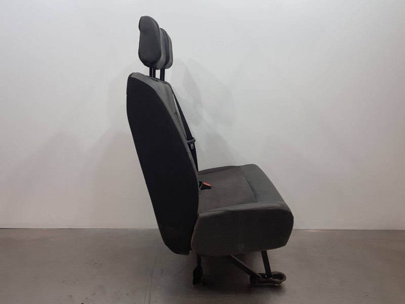 Recambio de asiento delantero derecho para peugeot expert furgón caja cerrada referencia OEM IAM 1616787380  