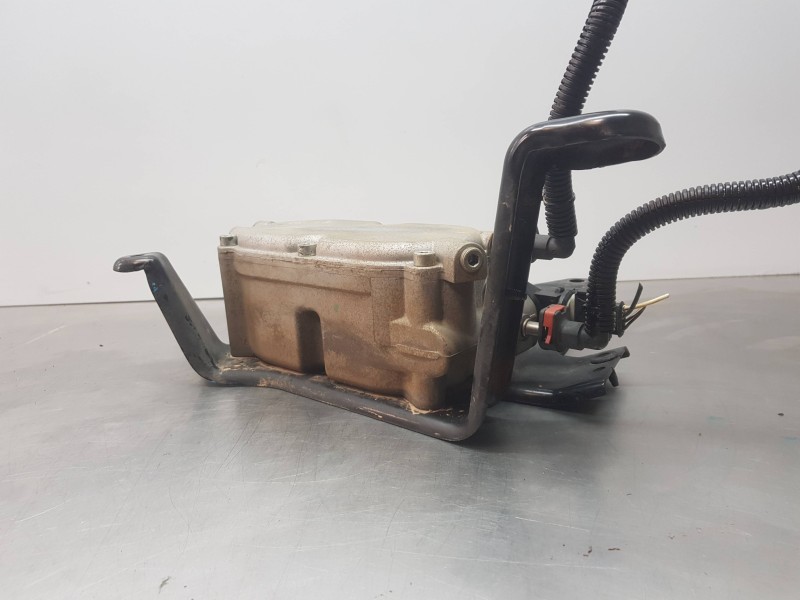 Recambio de filtro gasoil para jeep gr. cherokee iv 4x4 referencia OEM IAM 68084905AG 68084905AG 