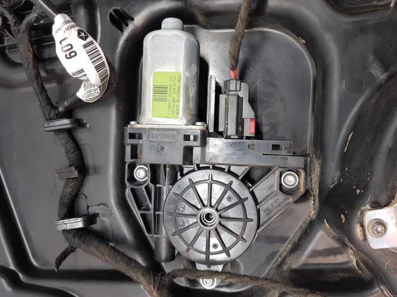 Recambio de elevalunas trasero derecho para jeep gr. cherokee iv 4x4 referencia OEM IAM 68079292AB 68079284AB 