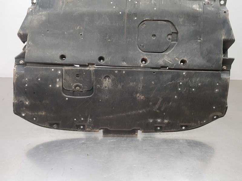 Recambio de cubrecarter para mazda 3 lim. () style referencia OEM IAM B61K56110A  