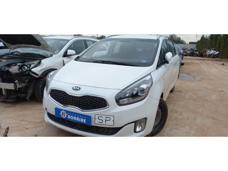 kia carens ( ) del año 2017