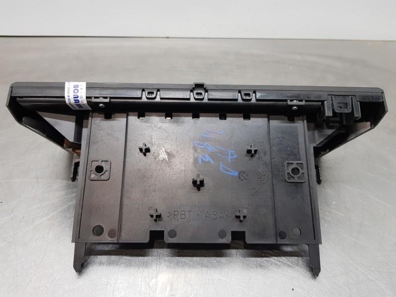 Recambio de pantalla multifuncion para citroen berlingo talla m referencia OEM IAM 98169676ZD  