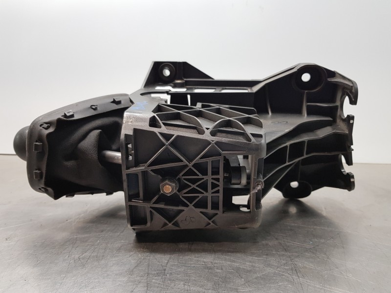 Recambio de palanca cambio para citroen berlingo talla m referencia OEM IAM 9814652680  