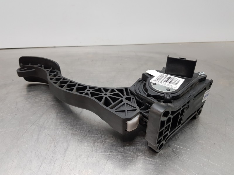 Recambio de pedal acelerador para citroen berlingo talla m referencia OEM IAM 9674829780  