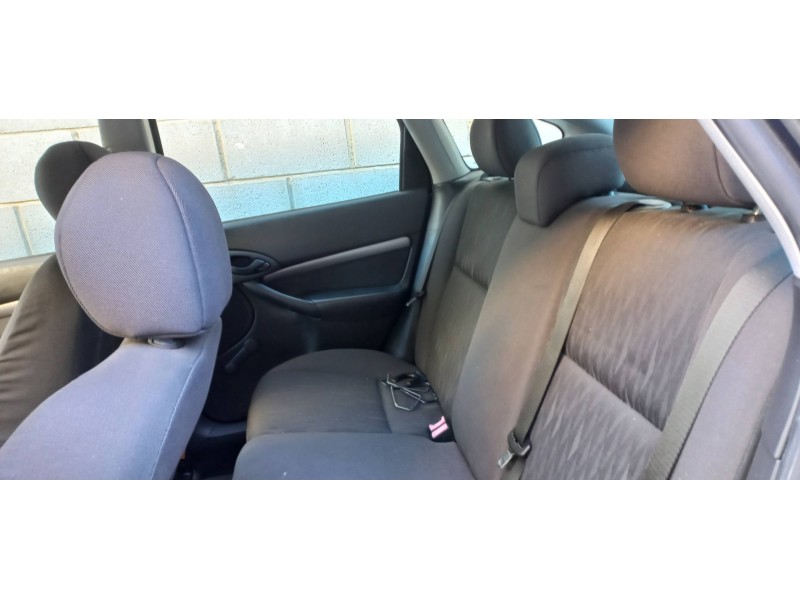 ford focus berlina (cak) del año 2002