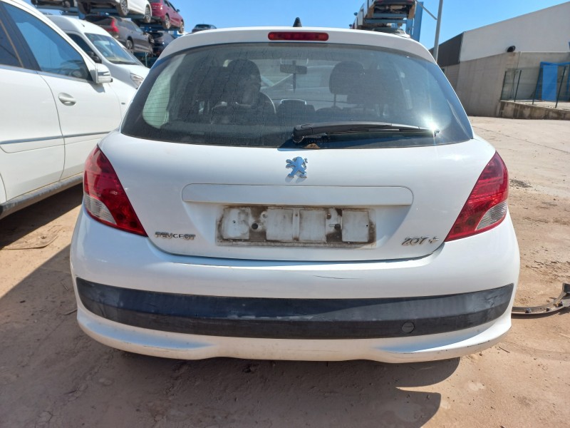 peugeot 207 del año 2013