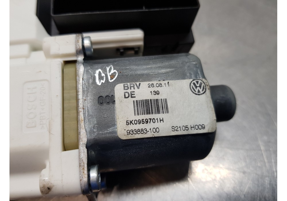 Recambio de motor elevalunas delantero izquierdo para volkswagen golf vi (5k1) advance referencia OEM IAM 5K0959701JZ03 5K095979 Recambio de motor elevalunas delantero izquierdo para volkswagen golf vi (5k1) advance referencia OEM IAM 5K0959701JZ03 5K095979