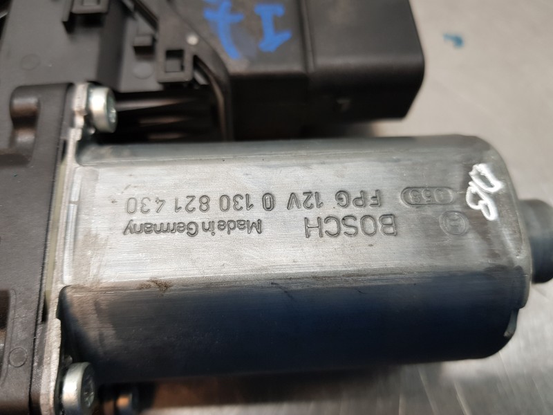 Recambio de motor elevalunas trasero izquierdo para volkswagen golf vi (5k1) advance referencia OEM IAM 5K0959703DVW2 5K0959703D Recambio de motor elevalunas trasero izquierdo para volkswagen golf vi (5k1) advance referencia OEM IAM 5K0959703DVW2 5K0959703D