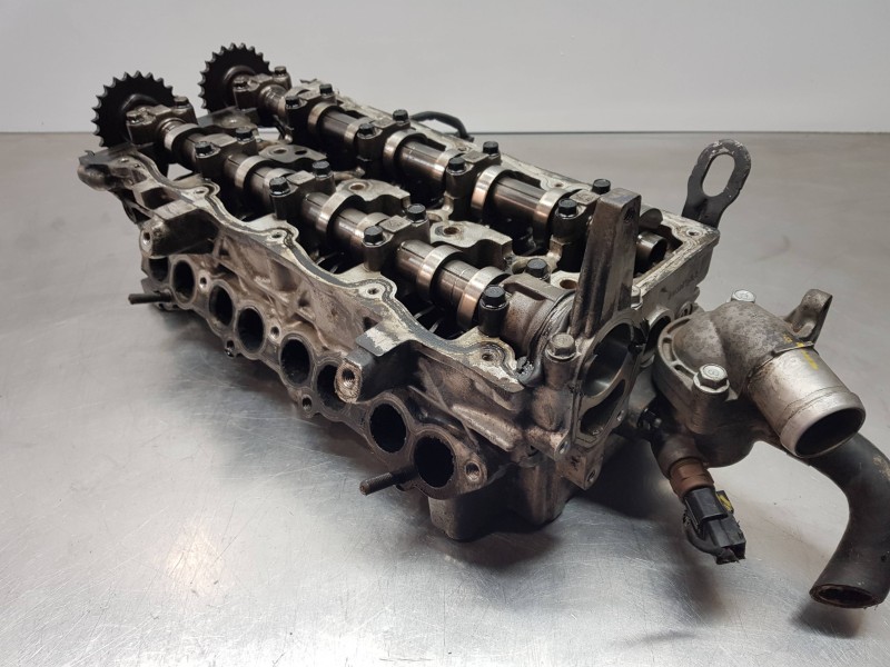 Recambio de culata para hyundai ix35 klass referencia OEM IAM 221002A400  