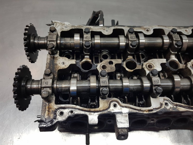 Recambio de culata para hyundai ix35 klass referencia OEM IAM 221002A400  