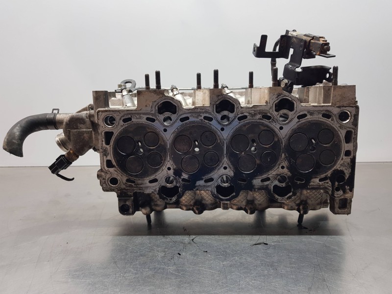 Recambio de culata para hyundai ix35 klass referencia OEM IAM 221002A400  