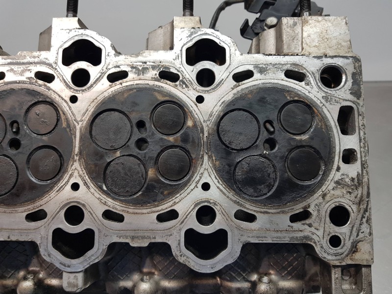 Recambio de culata para hyundai ix35 klass referencia OEM IAM 221002A400  