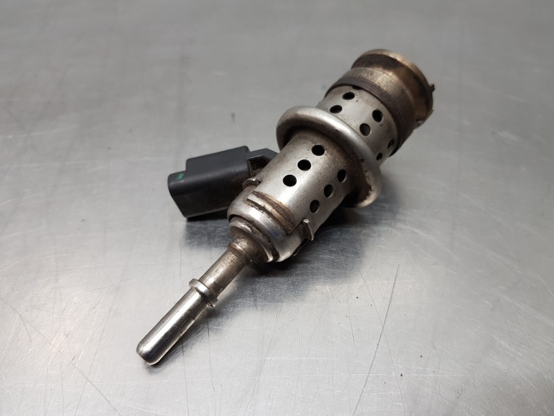 Recambio de inyector para citroen c4 grand picasso exclusive referencia OEM IAM 9801187080  