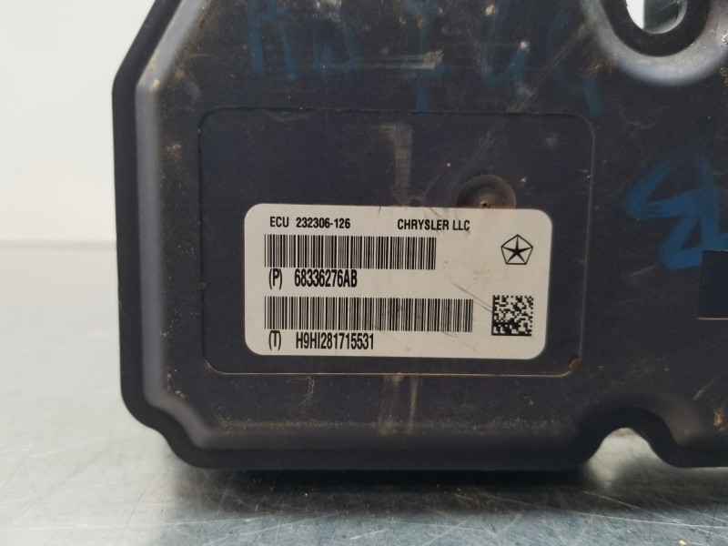 Recambio de abs para jeep gr. cherokee iv 4x4 referencia OEM IAM 68336276AB 68336276AB 