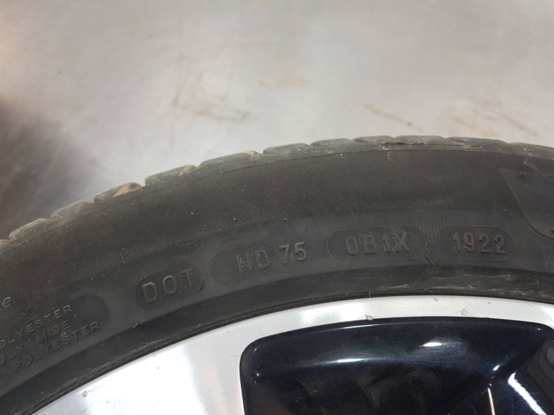 Recambio de juego llantas para citroen c4 grand picasso exclusive referencia OEM IAM 96770903XY 9677090377  Recambio de juego llantas para citroen c4 grand picasso exclusive referencia OEM IAM 96770903XY 9677090377