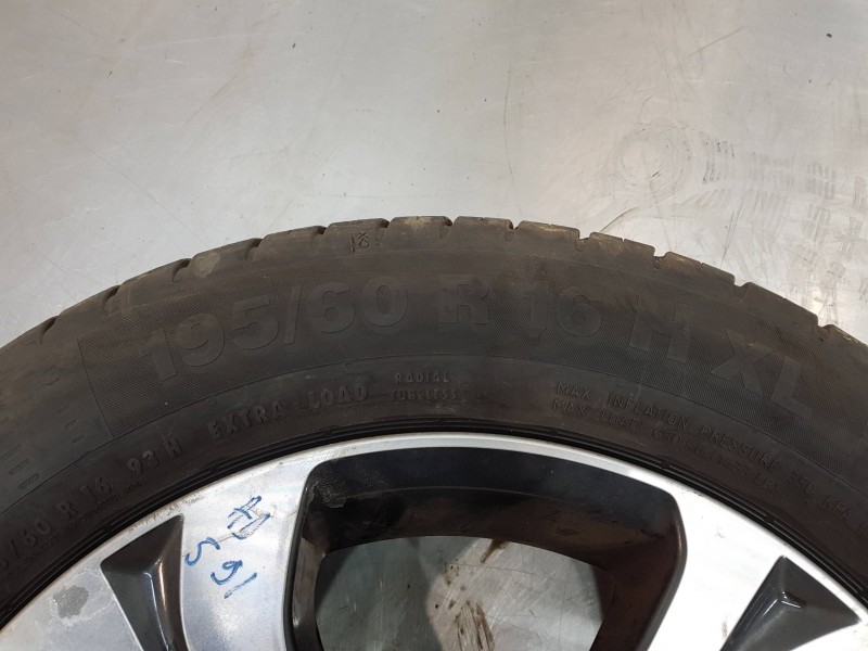 Recambio de juego llantas para nissan pulsar (c13) fastback referencia OEM IAM D03003ZL3A  