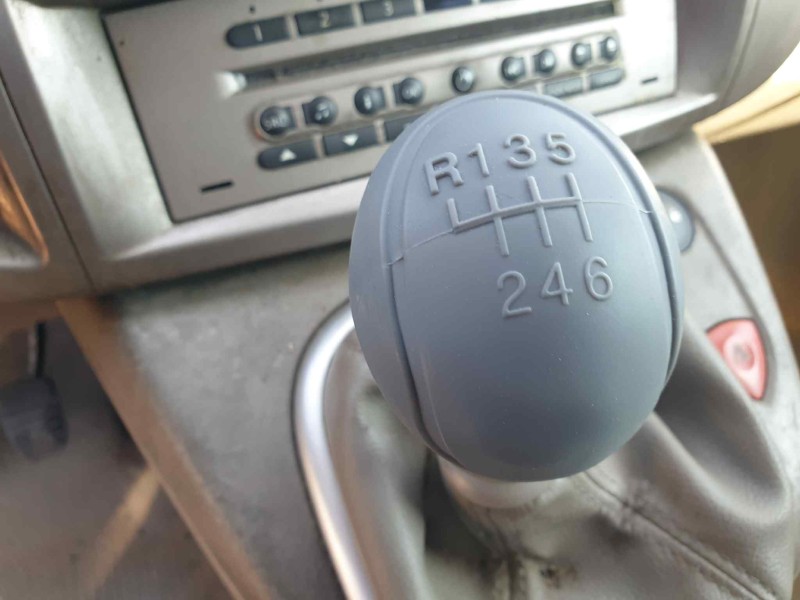 renault scenic ii del año 2005