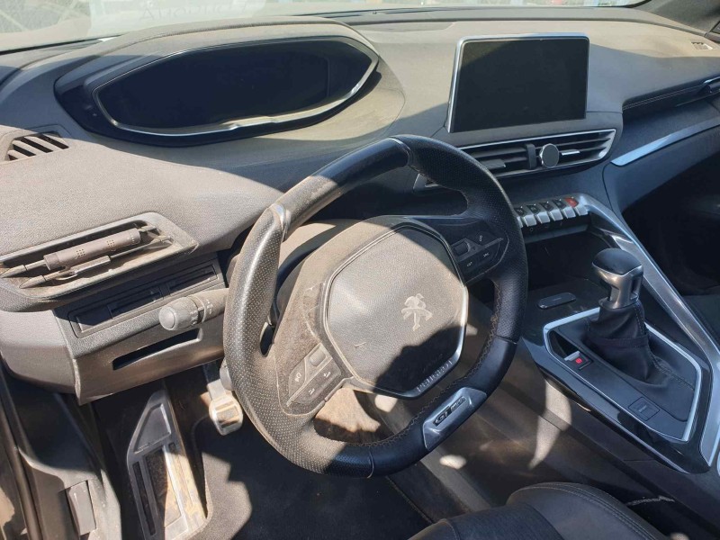 peugeot 3008 del año 2017