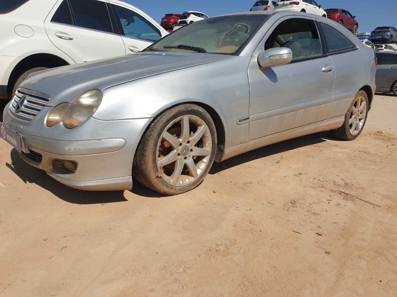 mercedes clase c (w203) sportcoupe del año 2005