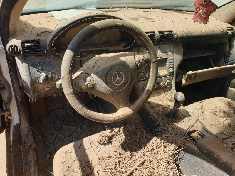 mercedes clase c (w203) sportcoupe del año 2005