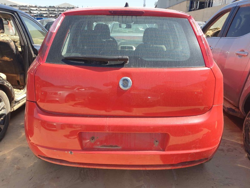 fiat punto berlina (188) del año 2006