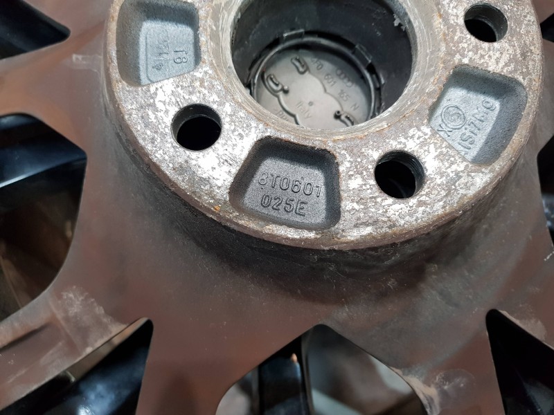 Recambio de juego llantas para audi a5 coupe (8t) coupe referencia OEM IAM   