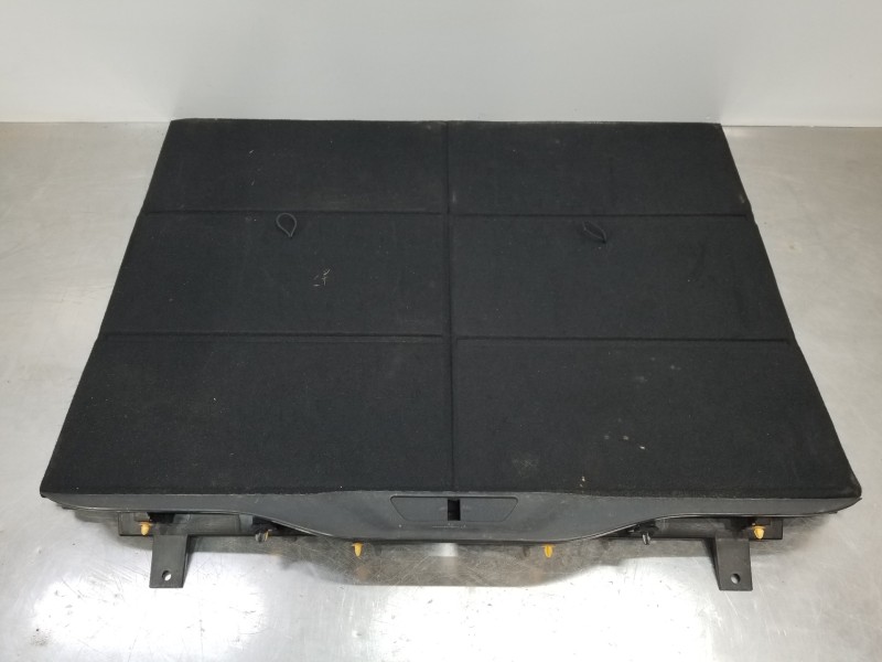 Recambio de bandeja trasera para citroen c4 grand picasso spacetourer referencia OEM IAM 98339600ZD 9677868180 