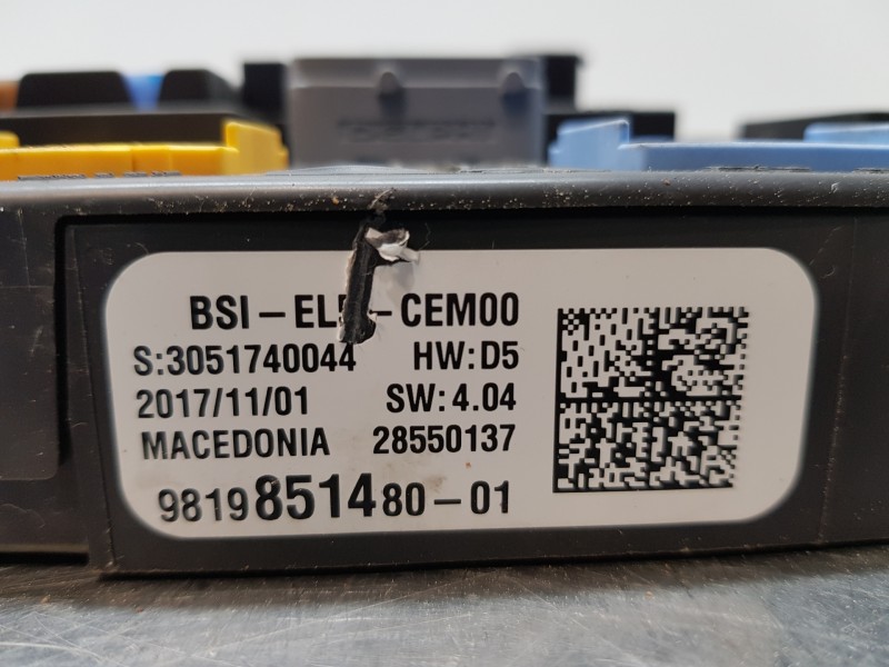 Recambio de caja reles / fusibles para citroen c4 grand picasso exclusive referencia OEM IAM 9819851480 BSIEL5 