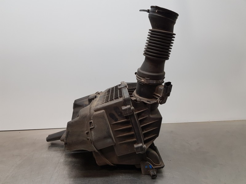 Recambio de filtro aire para citroen c4 grand picasso exclusive referencia OEM IAM 9676423480  