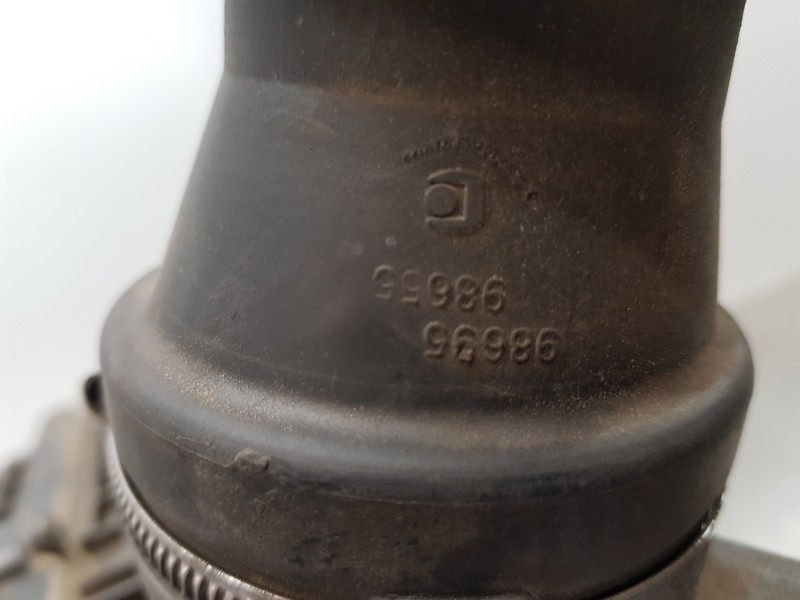 Recambio de filtro aire para citroen c4 grand picasso exclusive referencia OEM IAM 9676423480  